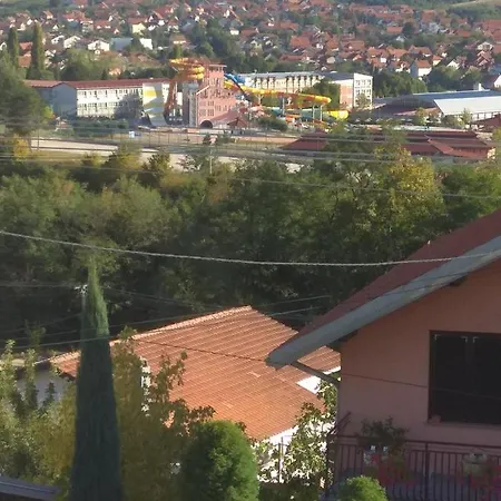 公寓 U Bukovickoj Banji